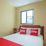 Oyo 885 You And Me House