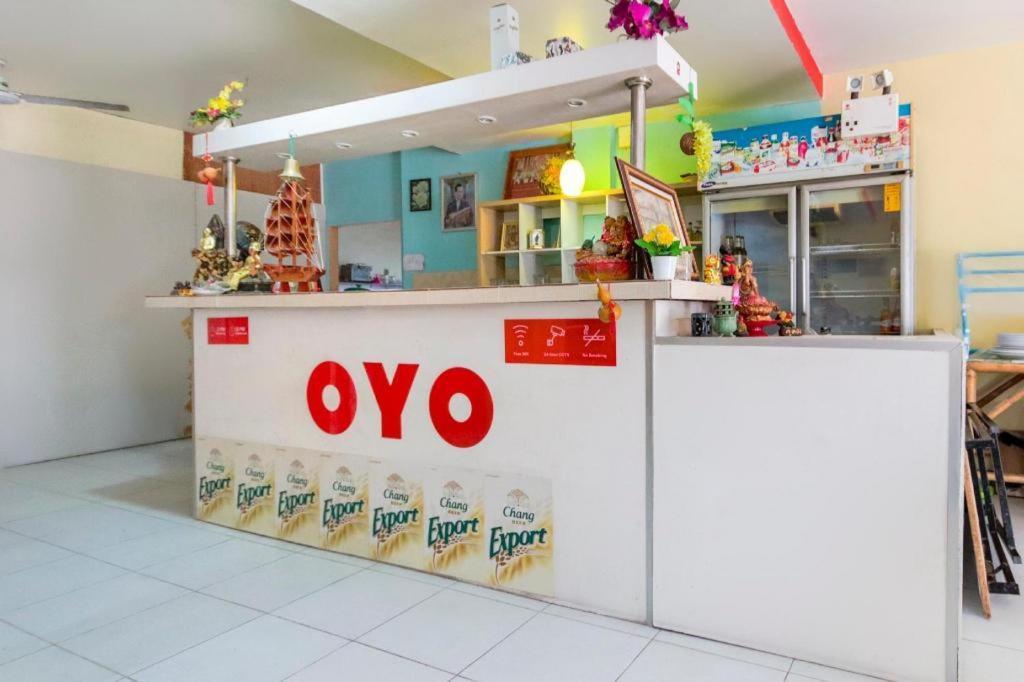 Oyo 885 And Me House Patong